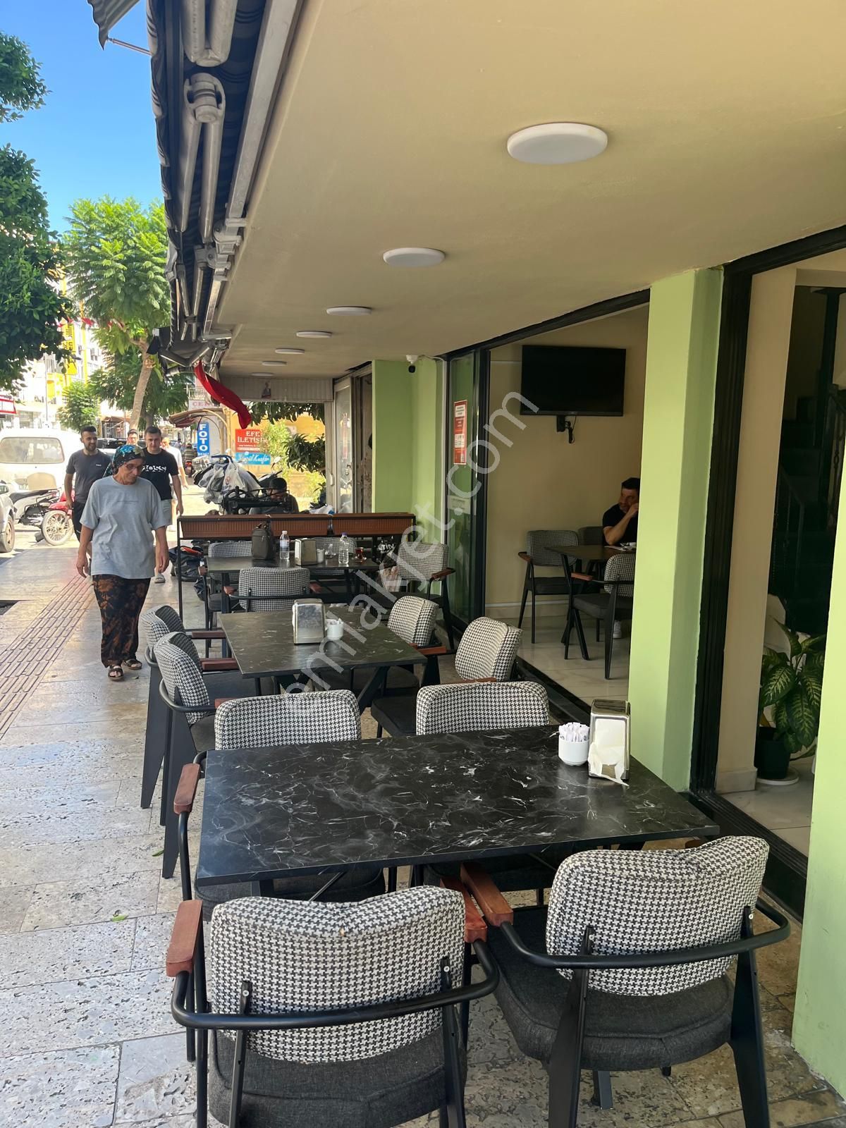 Tümbüller Yapı Gayrimenkul'den – Ana Cadde'de İki Katlı Simit Kafe & Pastane - Görsel 5