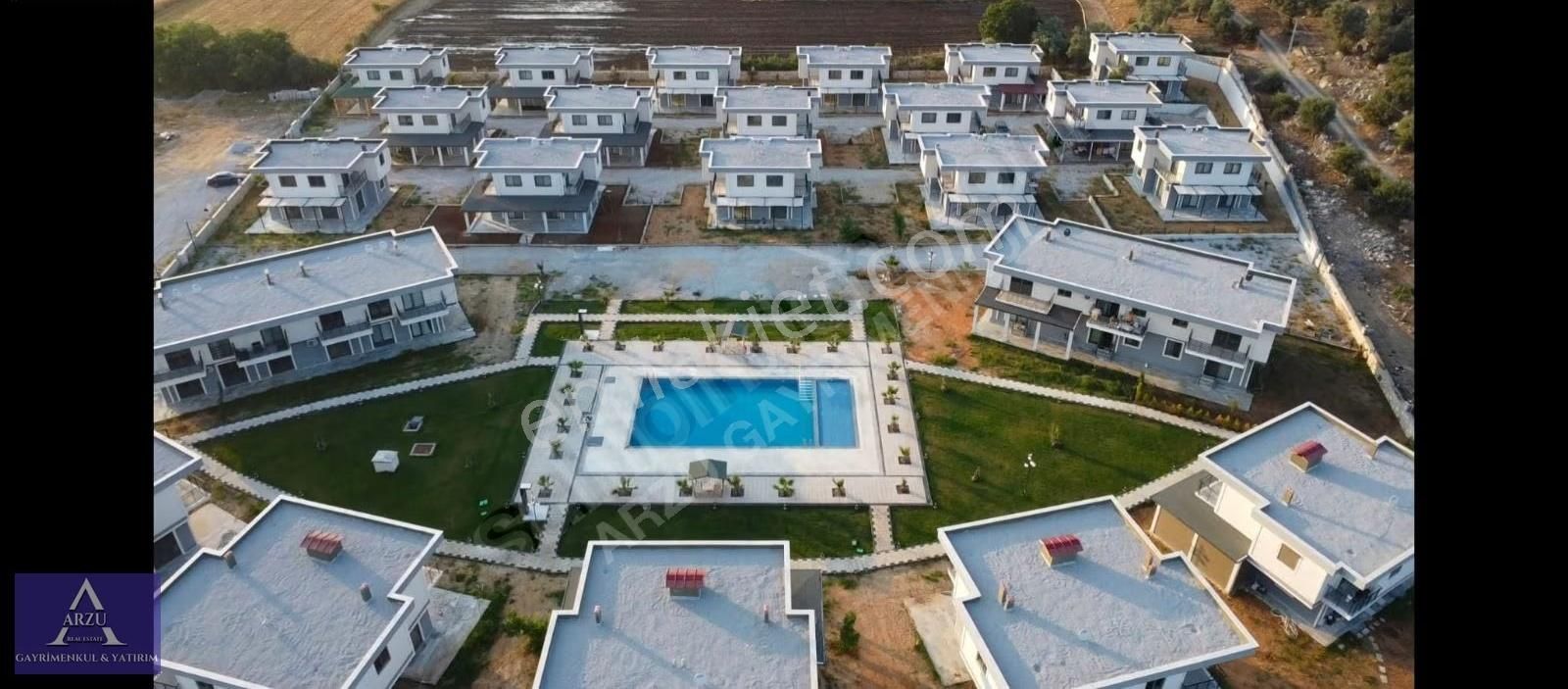 Muğla Milas Kazıklı Koyunda 2+1 Sıfır Satılık Villa - Görsel 9