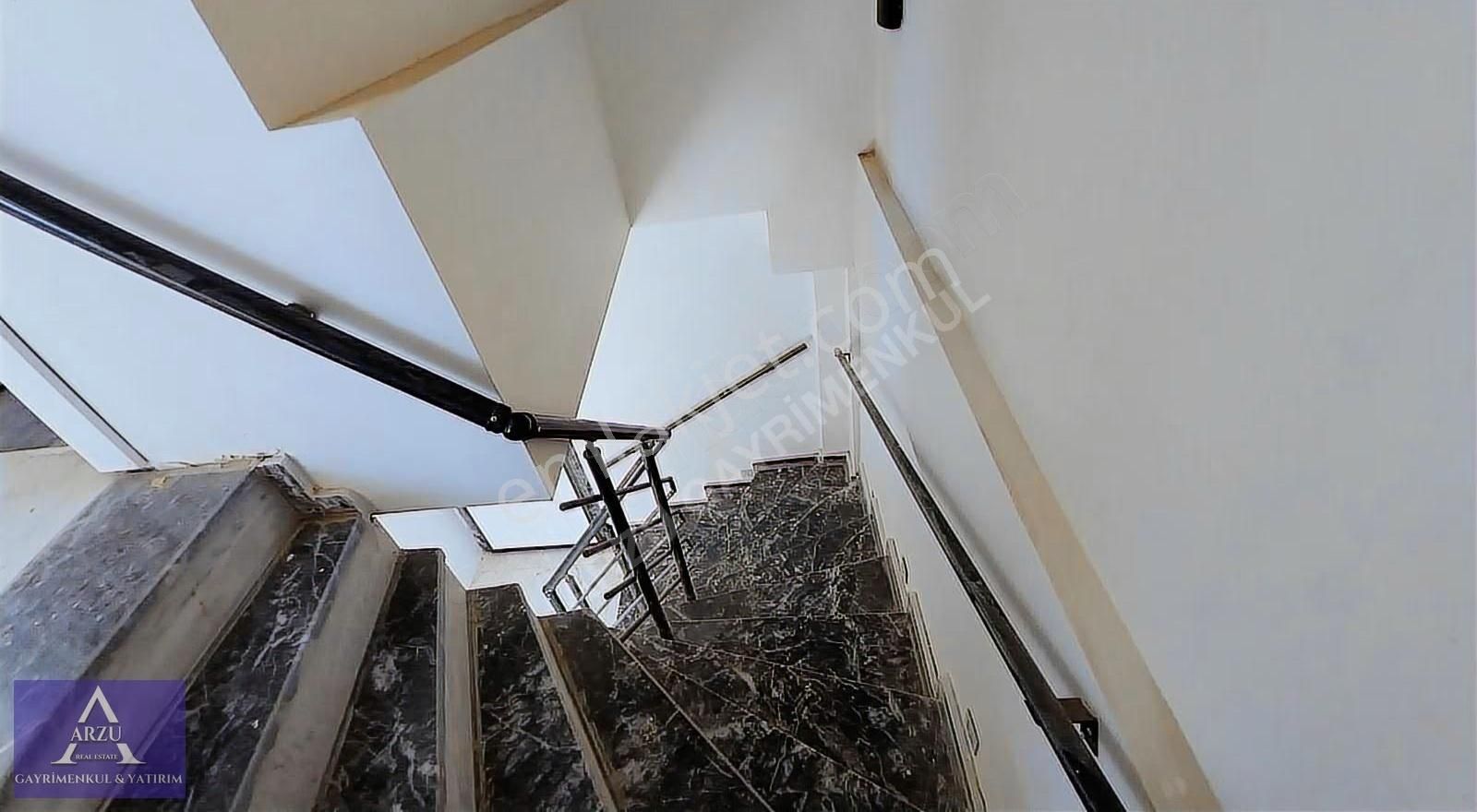 Muğla Milas Kazıklı Koyunda 2+1 Sıfır Satılık Villa - Görsel 14