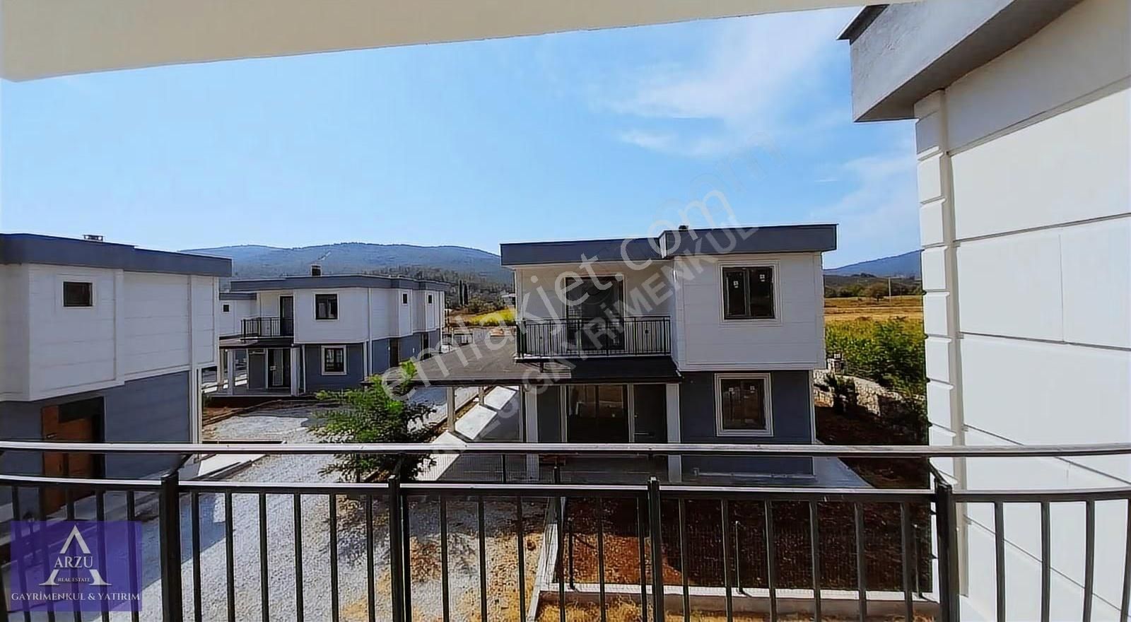 Muğla Milas Kazıklı Koyunda 2+1 Sıfır Satılık Villa - Görsel 18