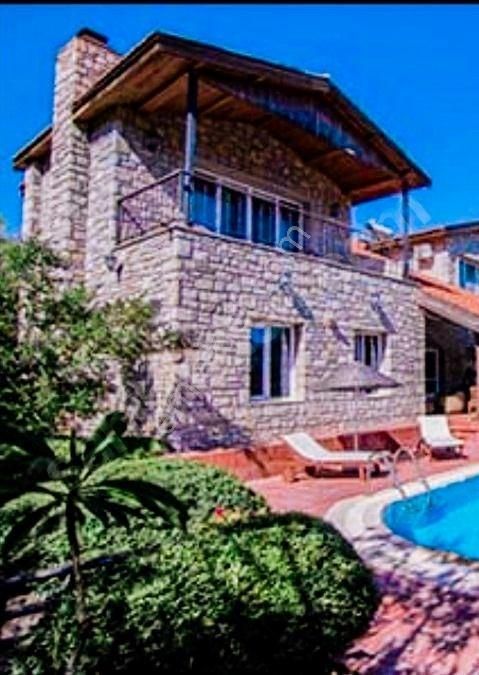 Datça Mesudıye 1700m2 Arazı Içerısınde Kıralık Havuzlu 5+2 Vılla - Görsel 2