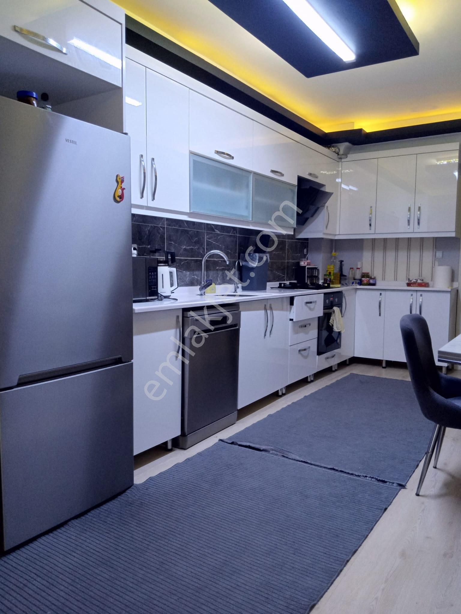 Arıkan Emlak'tan Karapürçekte Satılık 3+1 Daire - Görsel 2