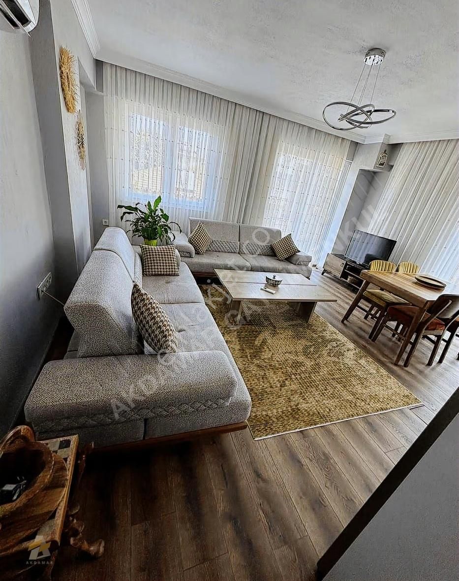 Taşyakada Mükemmel Konum 2+1 Satılık Daire