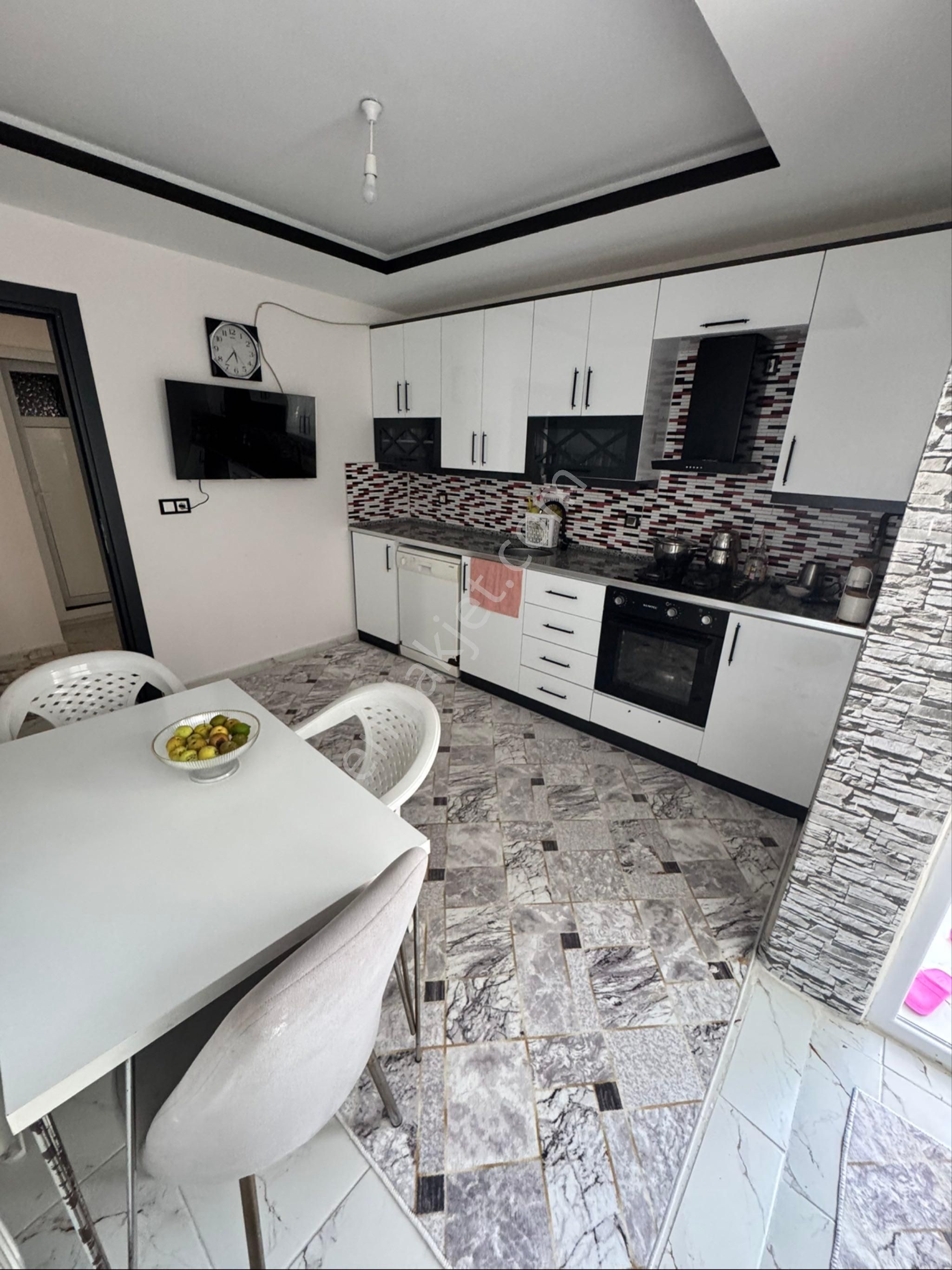 Ugur Kaya Gayrimenkuldan Saricam Yesiltepede 3+1 K Mutfak Mustakil Satlik - Görsel 16