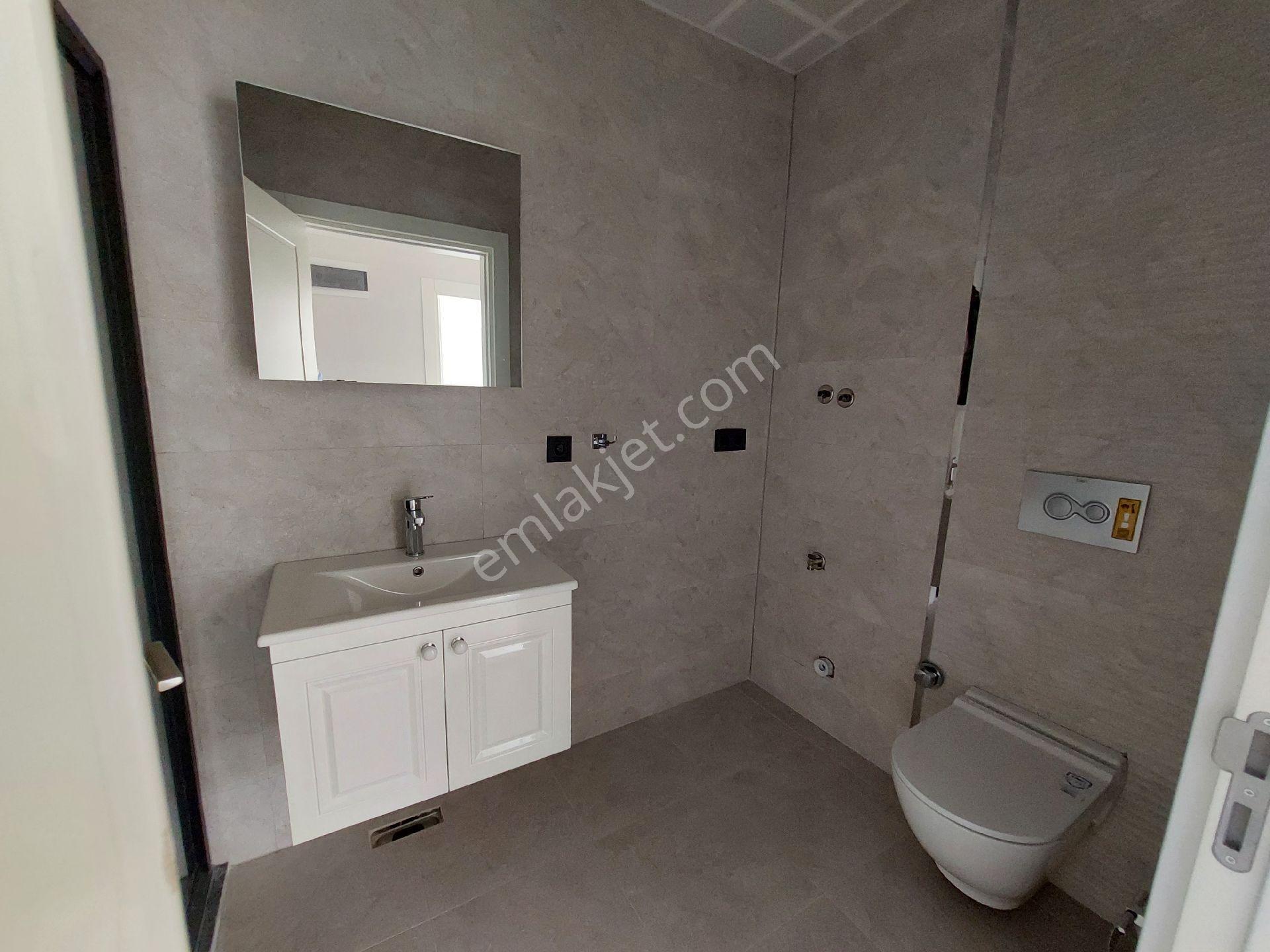 Denize 250m 2+1 Muhteşem Peyzaj Alanı Plaj Alanlı - Görsel 16