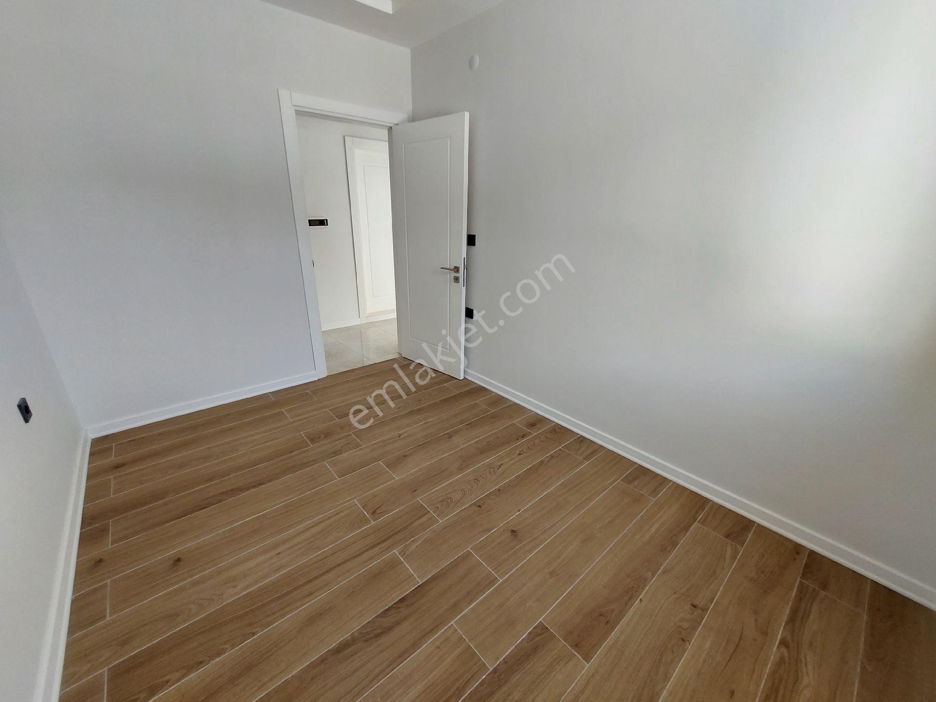 Denize 250m 2+1 Muhteşem Peyzaj Alanı Plaj Alanlı - Görsel 17