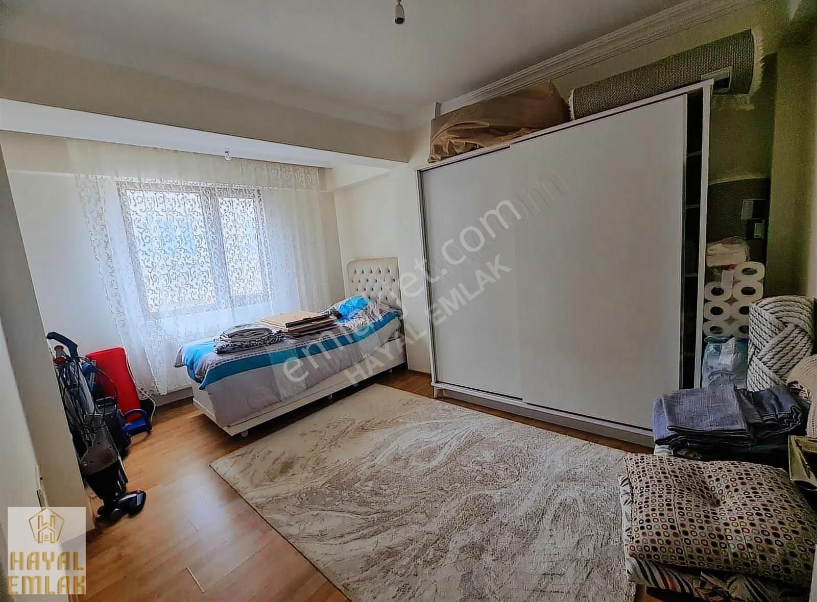 Çanakkale Merkez Ara Katta Geniş 2+1 Satılık Daire - Görsel 12