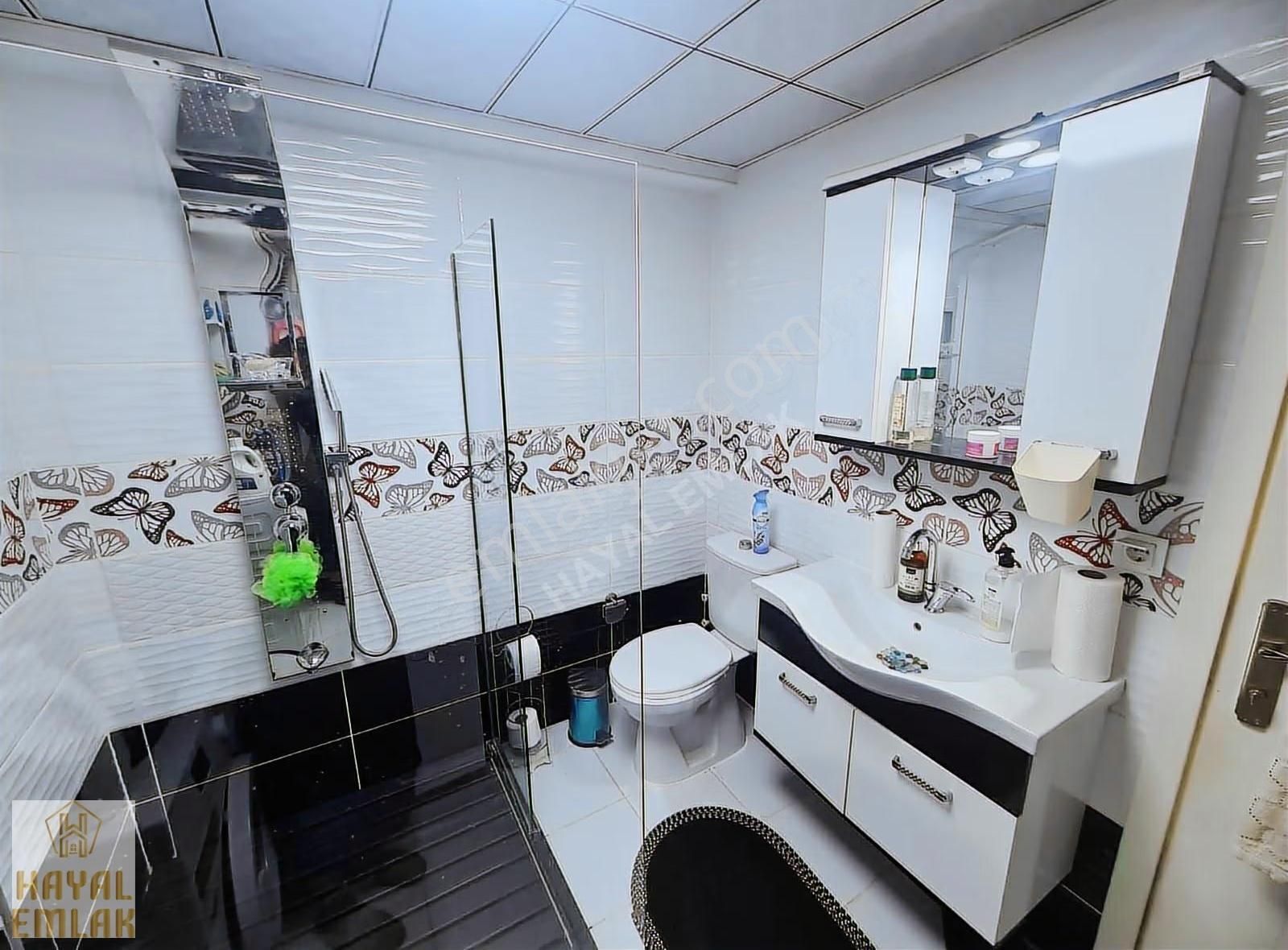 Çanakkale Merkez Ara Katta Geniş 2+1 Satılık Daire - Görsel 5