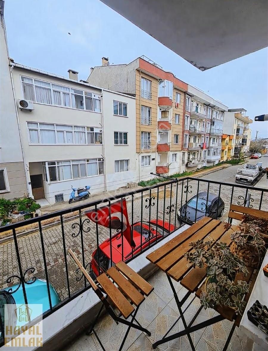 Çanakkale Merkez Ara Katta Geniş 2+1 Satılık Daire - Görsel 11