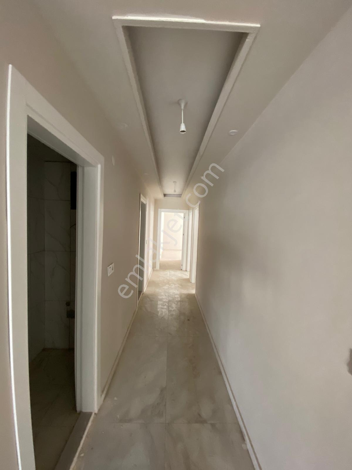 Vali Mithat Bey Mahallesinde 4+1 Site İçi Satılık Geniş Daire - Görsel 22