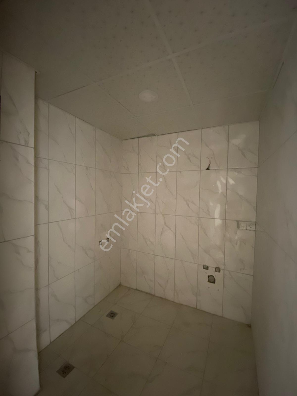 Vali Mithat Bey Mahallesinde 4+1 Site İçi Satılık Geniş Daire - Görsel 21