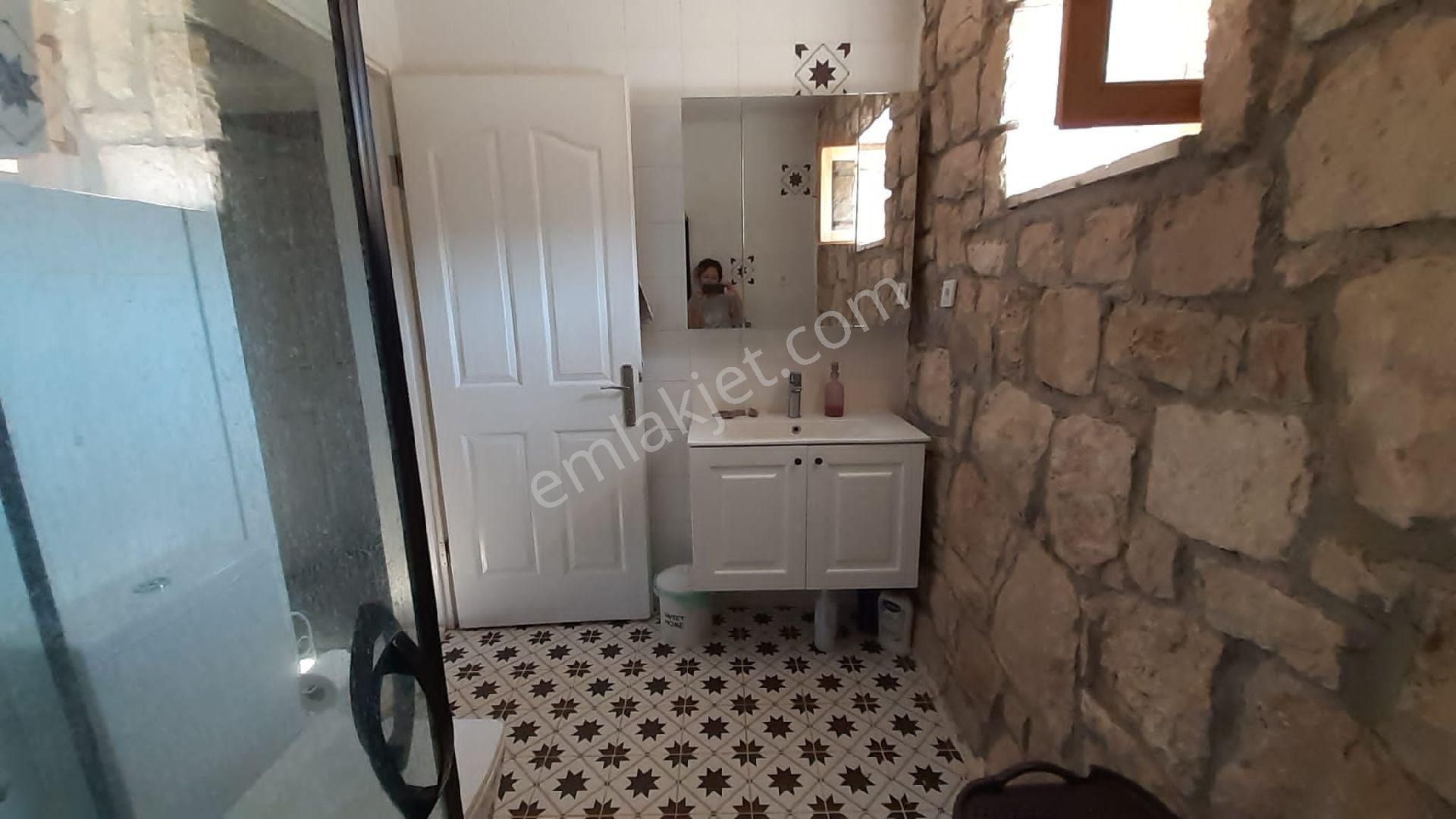 İzmir Menderes Te Satılık Taş Ev Ve - Görsel 20