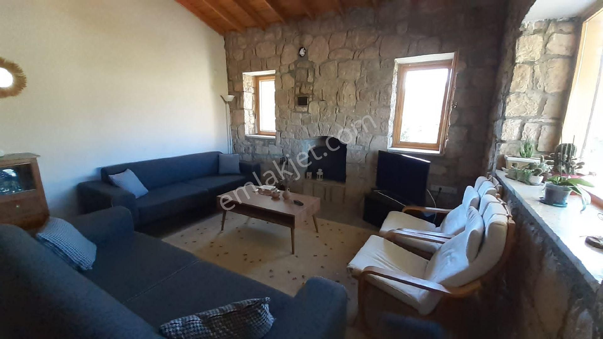 İzmir Menderes Te Satılık Taş Ev Ve - Görsel 24