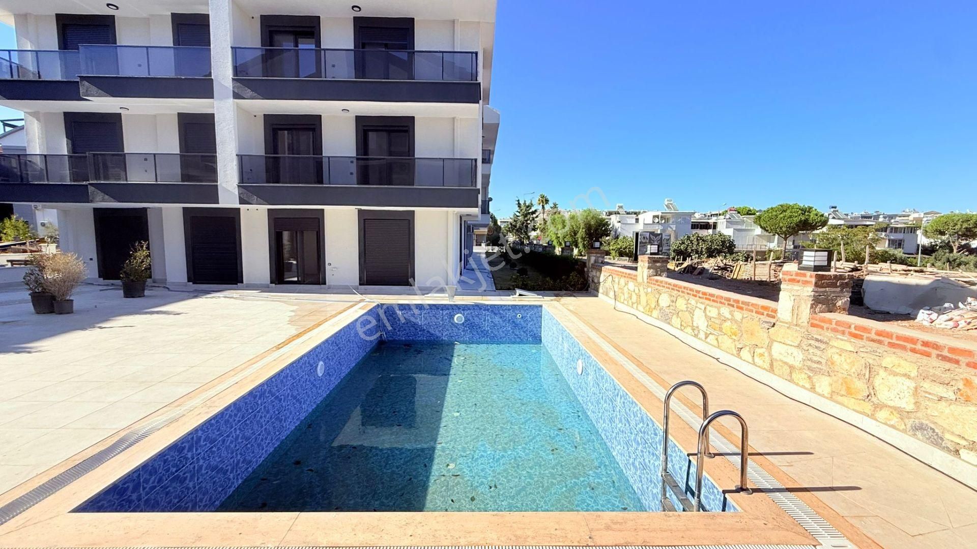 Didim Altınkumda Denize 400 Metre Full Eşyalı Satılık 1+1 Sıfır Daire - Görsel 2