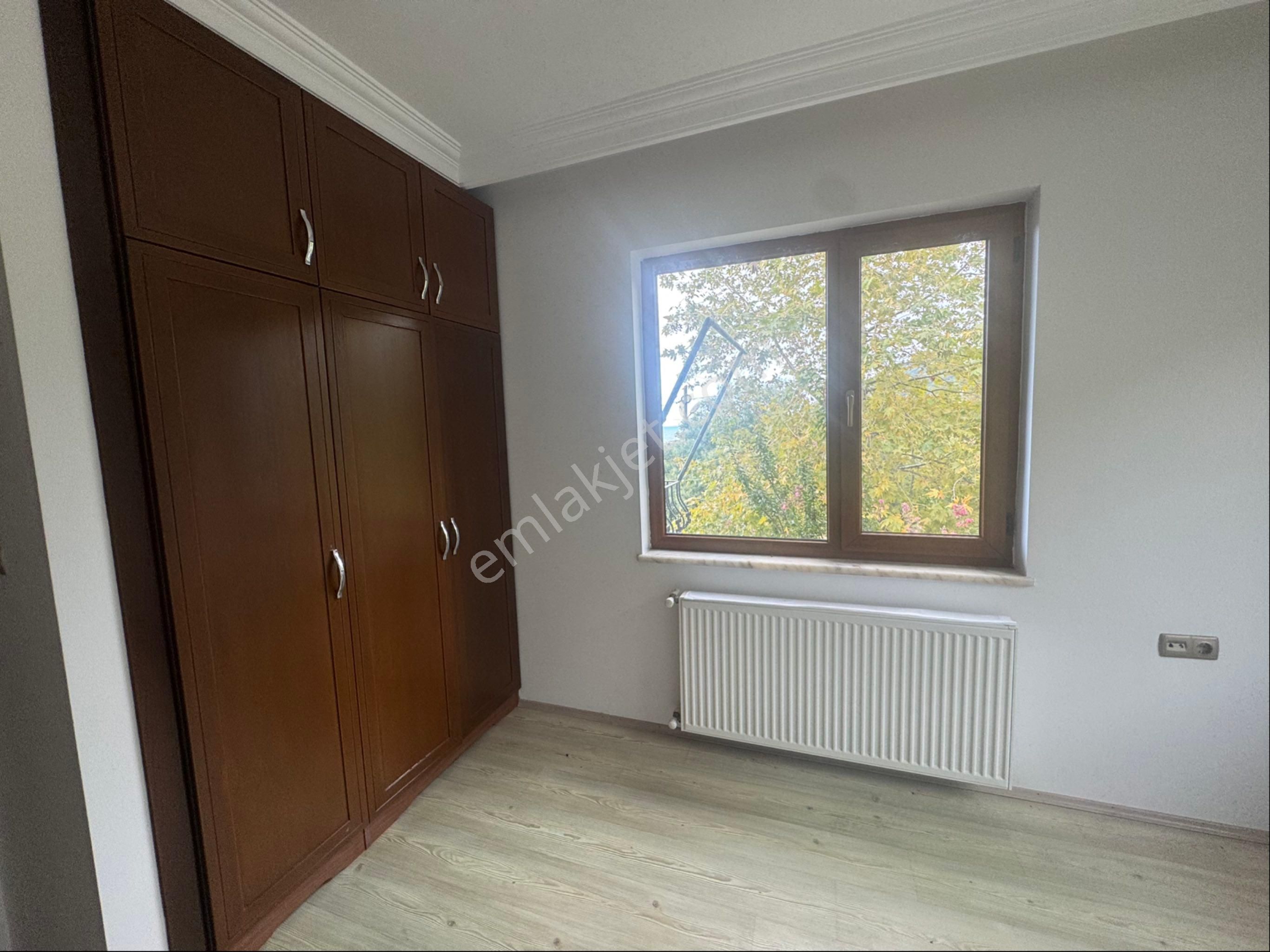 Yıldız Gayrimenkulden Çarşıbaşında Satılık Villa - Görsel 8