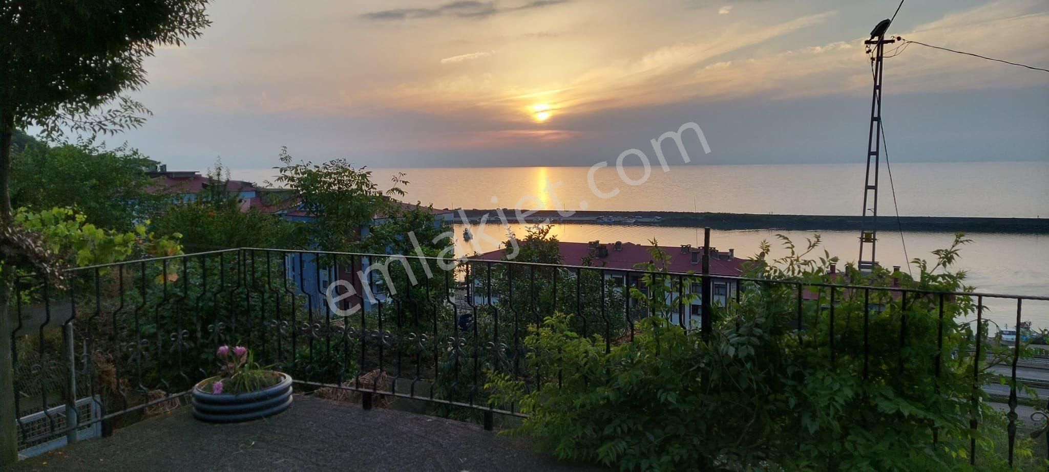 Yıldız Gayrimenkulden Çarşıbaşında Satılık Villa - Görsel 18