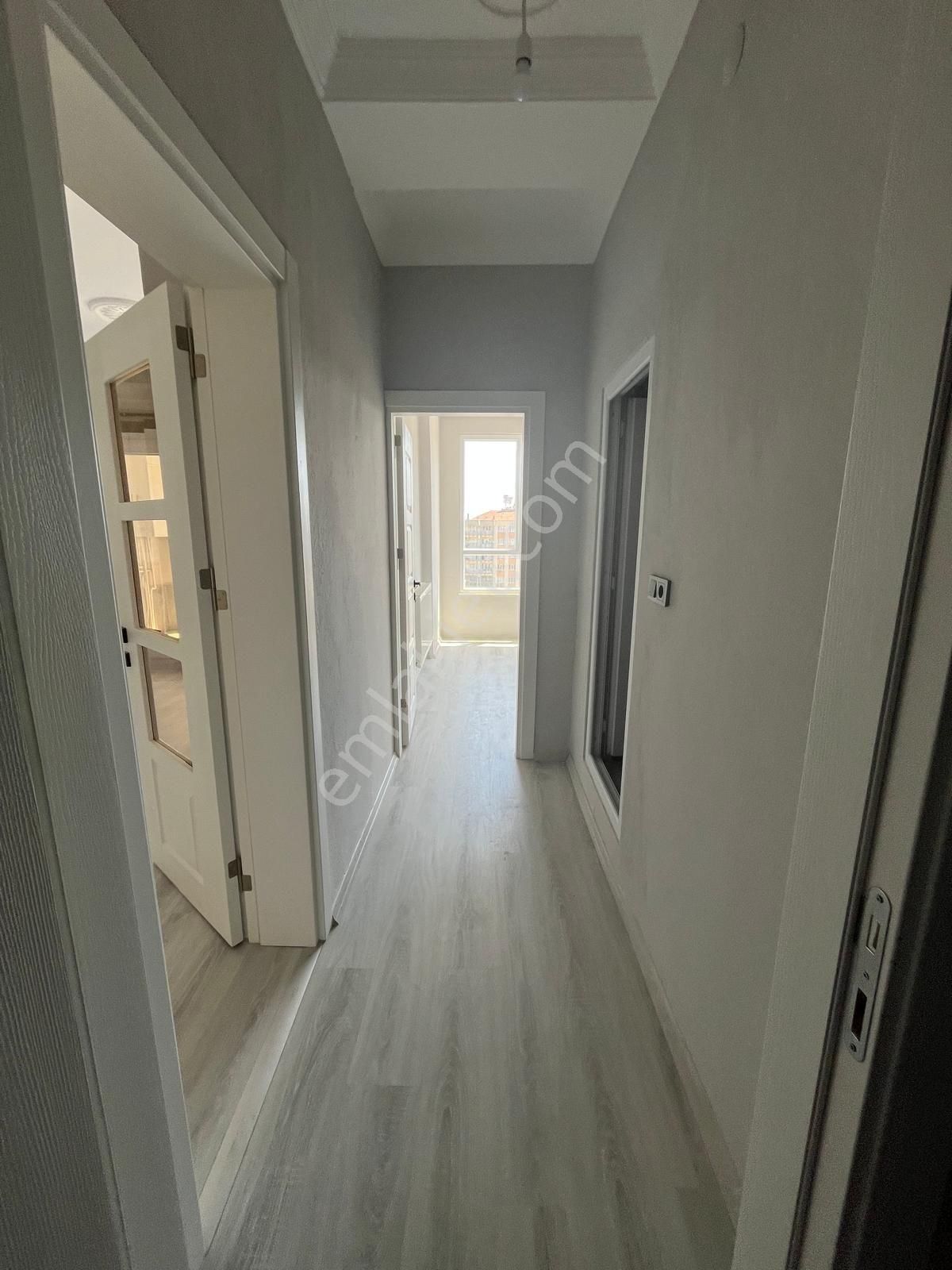 Çarşi Merkezde Satılık 2+1 Masrafsız Doğalgazlı Daire - Görsel 8