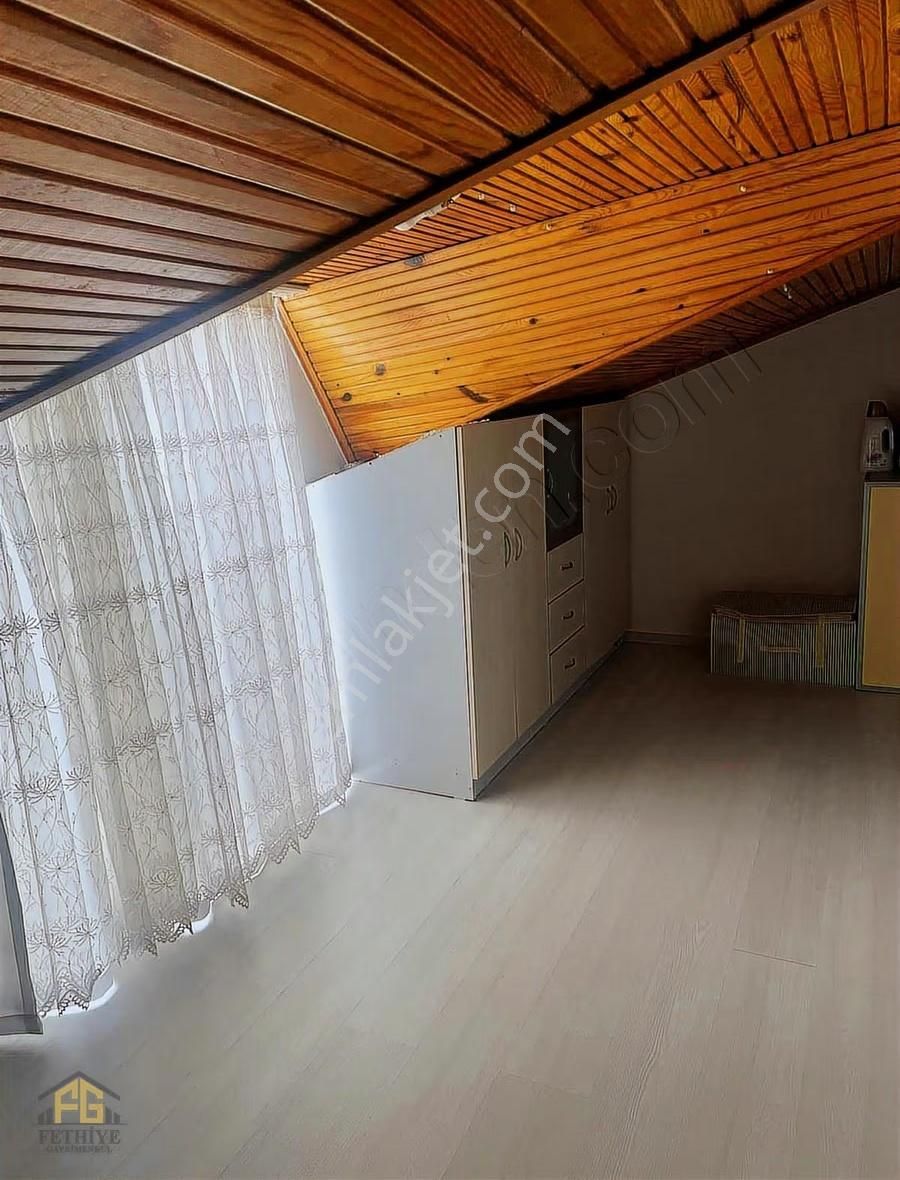 Fethiye Tuzlada Tadilatlı Sahile 700 Mt 4+1 Dubleks 220 M² Daire - Görsel 9