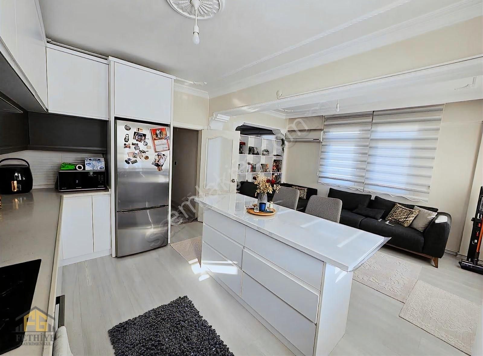 Fethiye Tuzlada Tadilatlı Sahile 700 Mt 4+1 Dubleks 220 M² Daire - Görsel 8