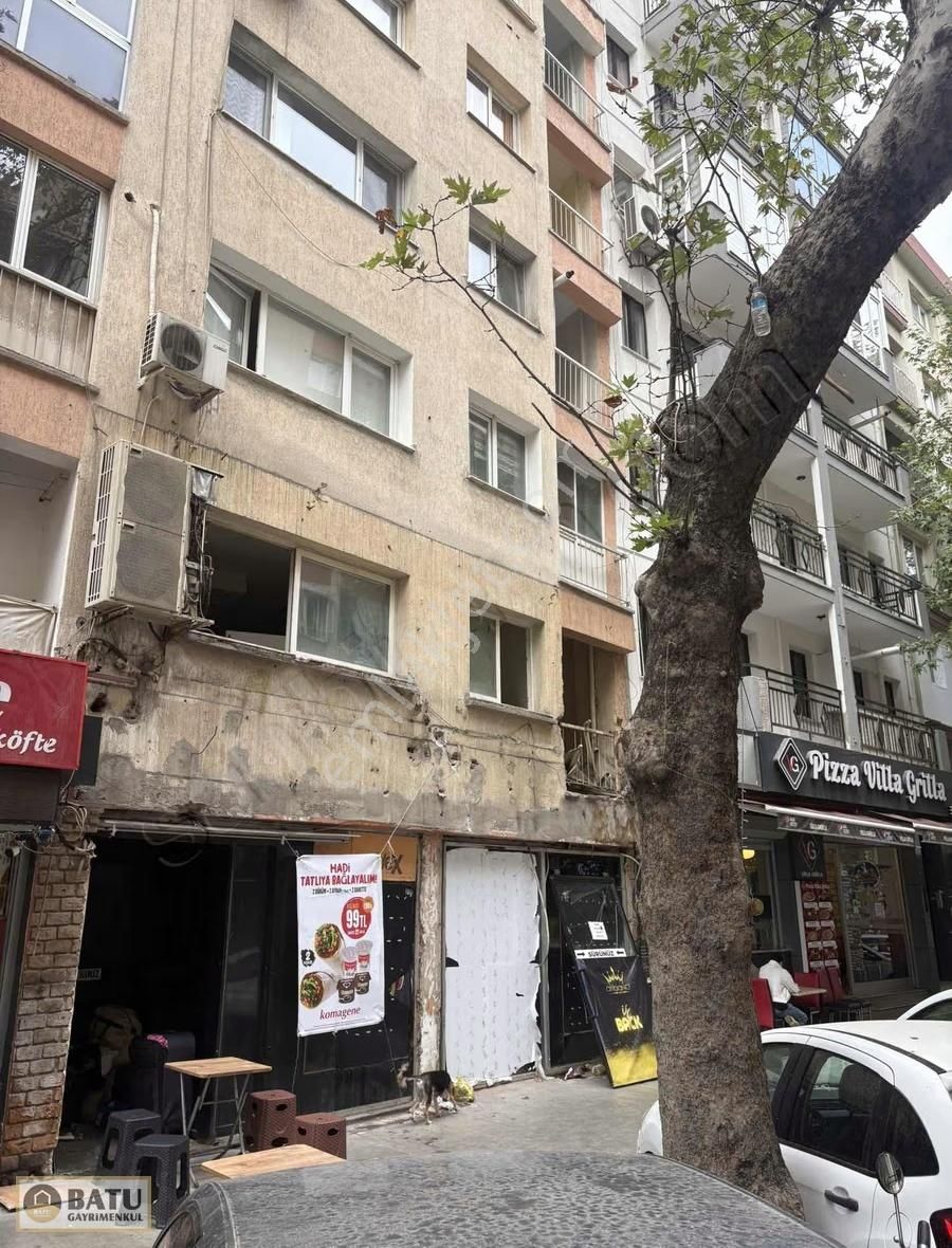 Bornova Küçük Park Fırsat Daire 2+1