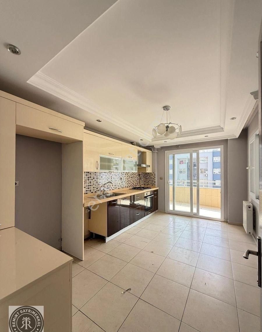 Demirel Yeşil Fırın Orda 4+1+g Odalı K.mutfak Geniş Oturumlu Satılık Daire Kacırmaaaa