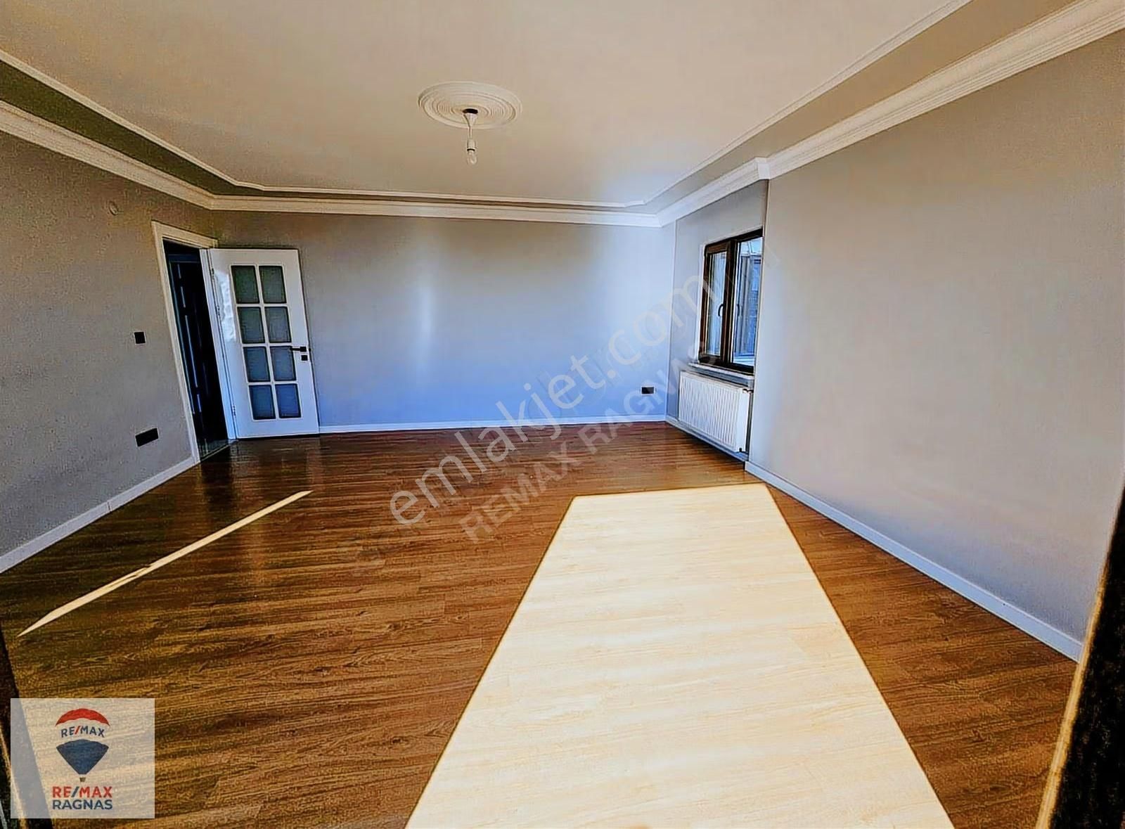 Kapanmaz Deniz Ve Adalar Manzaralı Satılık 3+1 Daire