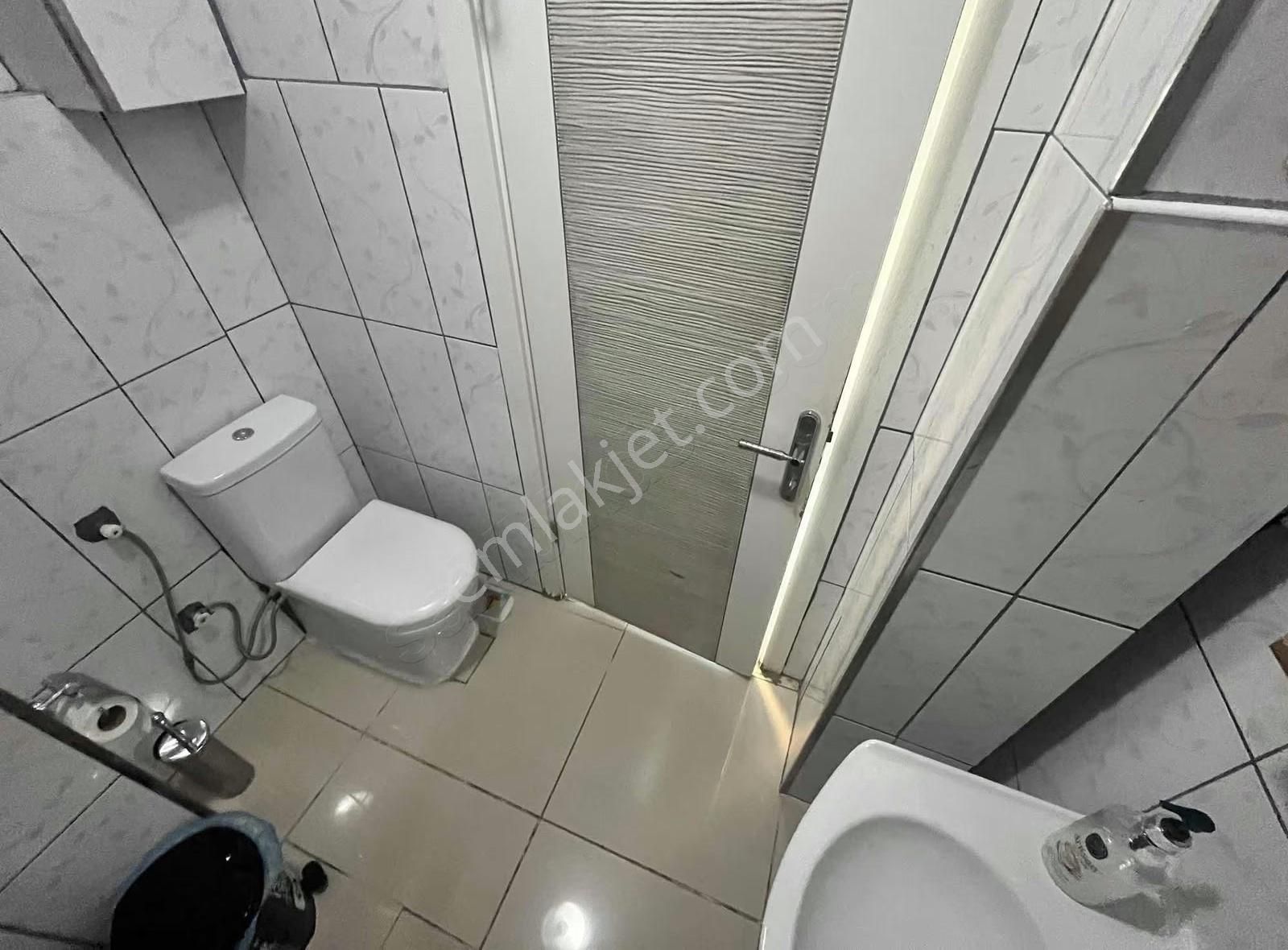 Çankaya Harbiye Mah Hürriyet Caddesinde Satılık Köşe Dükkan - Görsel 3