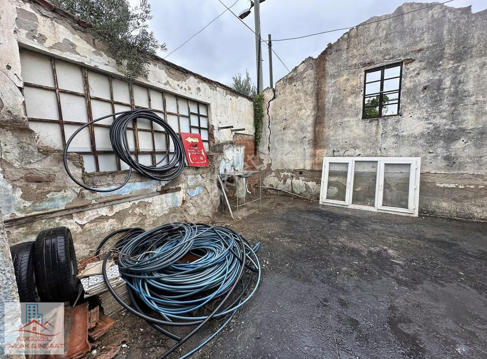 Torbalı'nın Gözdesi Yeniköy'de Satılık 590 M2 Arsa Ve Ev - Görsel 13