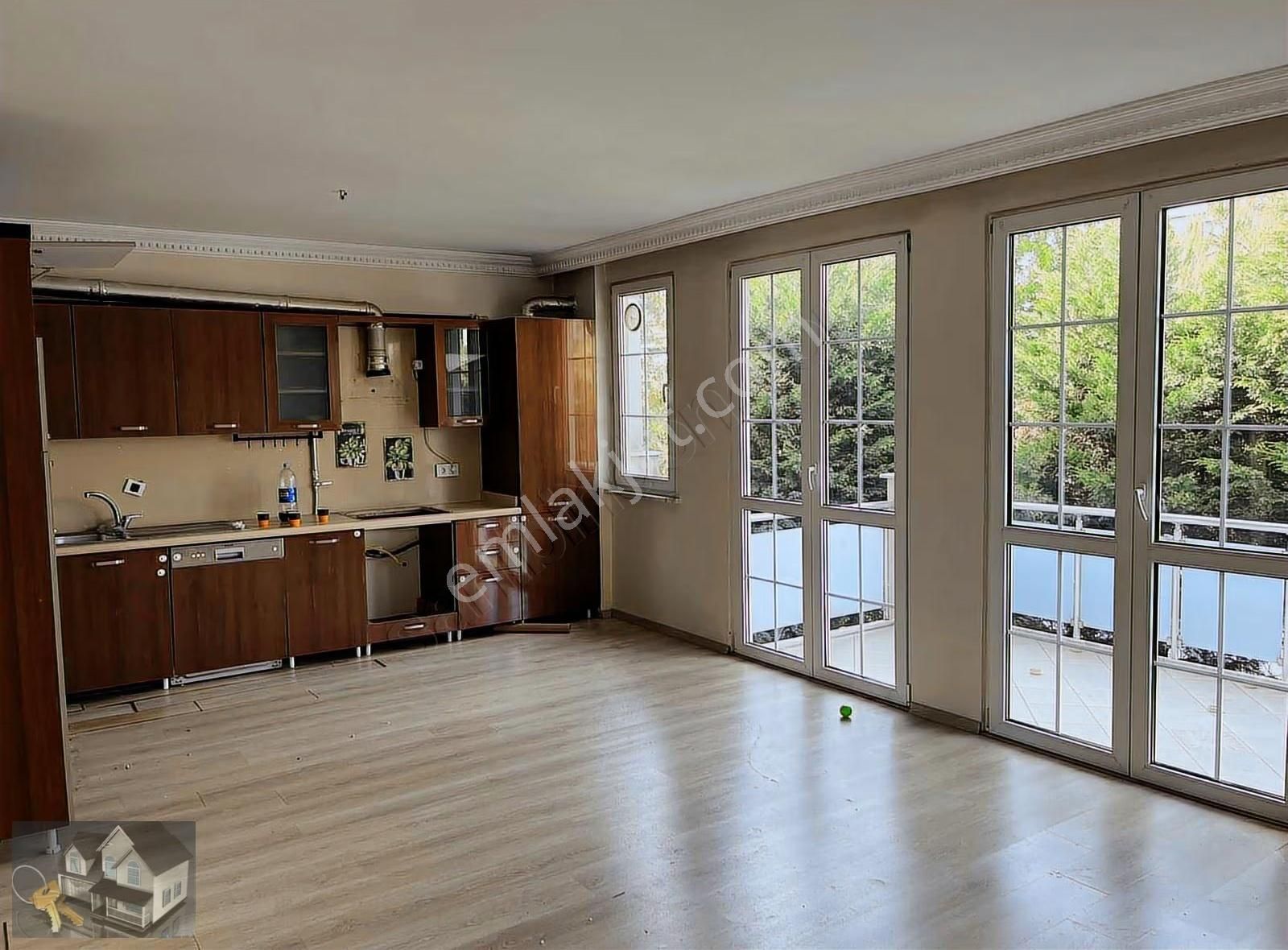 Sancaktepe Alice Village Dört Balkonlu Satılık Çatı Dubleksi - Görsel 6