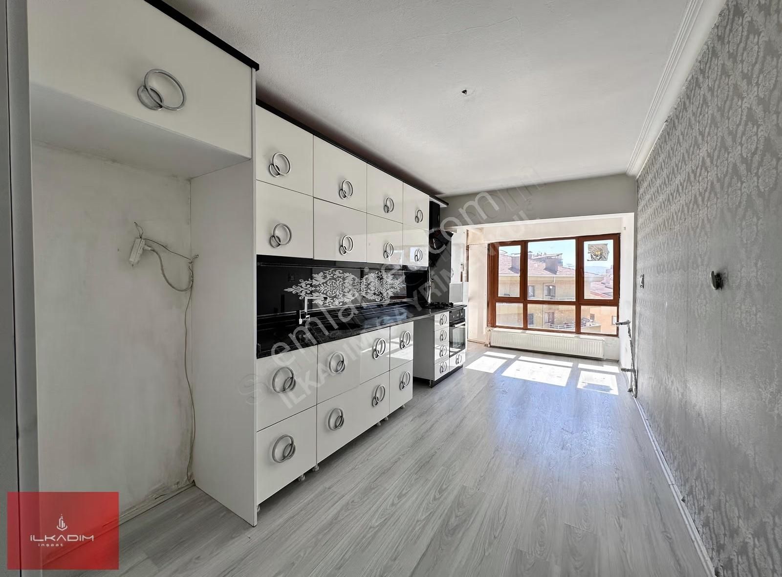 Şehir Hastanesi Karşısında 5+1 240 M2 Ön Cephe Kaçmaz Fırsat !!! - Görsel 23