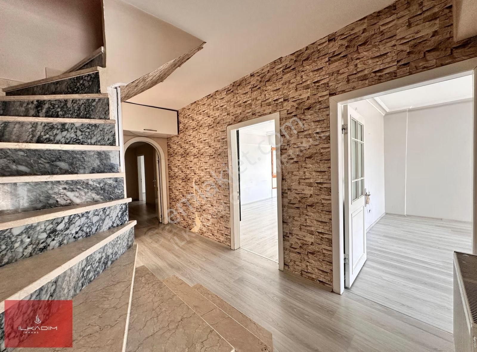 Şehir Hastanesi Karşısında 5+1 240 M2 Ön Cephe Kaçmaz Fırsat !!! - Görsel 11