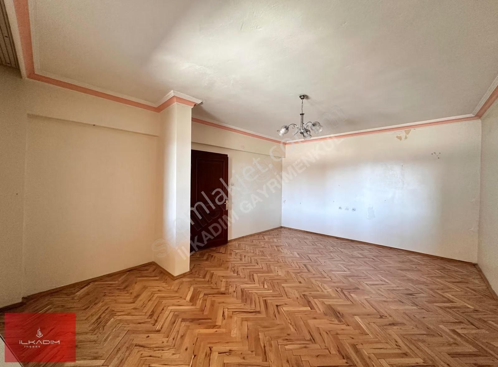 Şehir Hastanesi Karşısında 5+1 240 M2 Ön Cephe Kaçmaz Fırsat !!! - Görsel 10