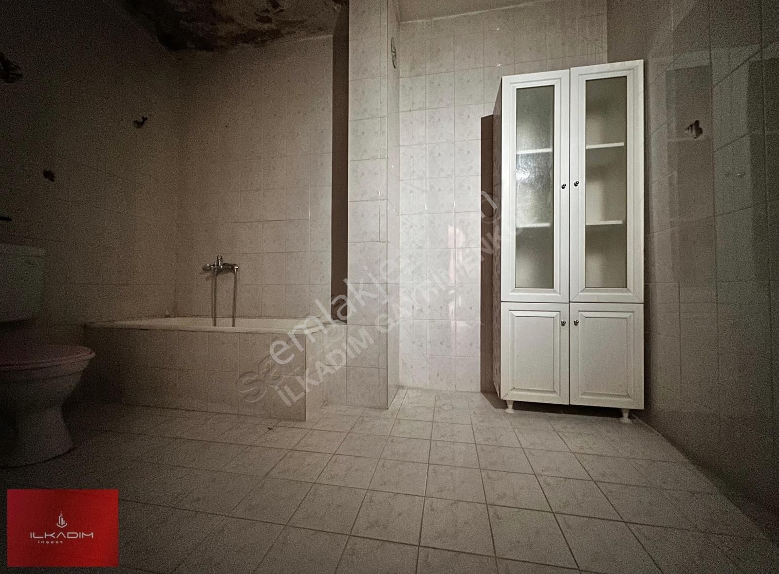 Şehir Hastanesi Karşısında 5+1 240 M2 Ön Cephe Kaçmaz Fırsat !!! - Görsel 6