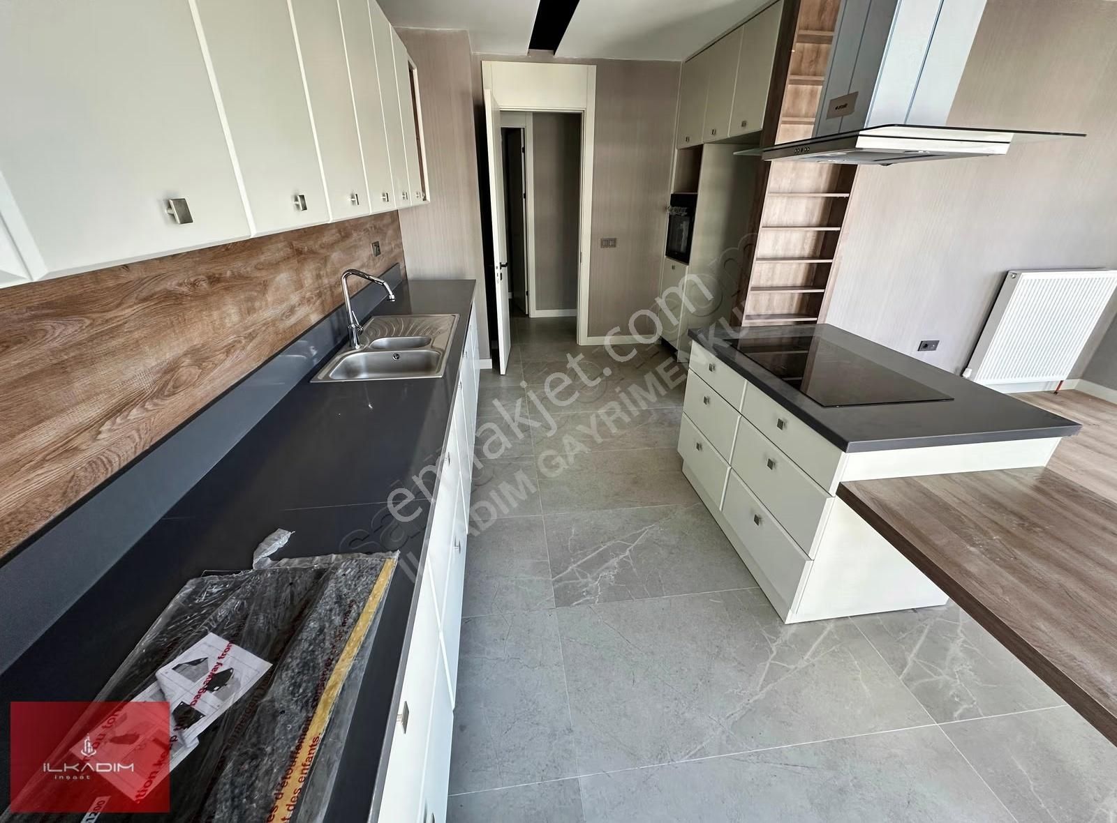 İlkadımdan Ovacıkta 30.000m2 Oturumlu Kompleks Proje - Görsel 31