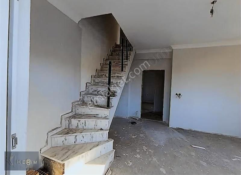 Kerim'den Satılık Ayvacık Doğalgazlı 3+1 Dubleks Daire - Görsel 24