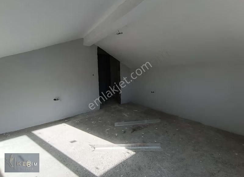 Kerim'den Satılık Ayvacık Doğalgazlı 3+1 Dubleks Daire - Görsel 10