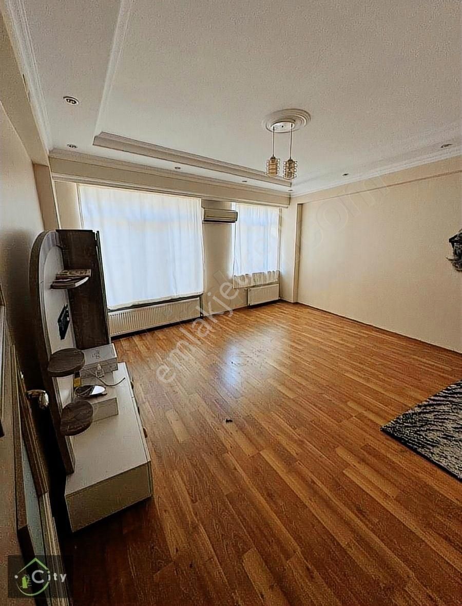 Acil Satılık Çapa Şehrimini Merkezde Yeni Bina (160) Mt - Görsel 5