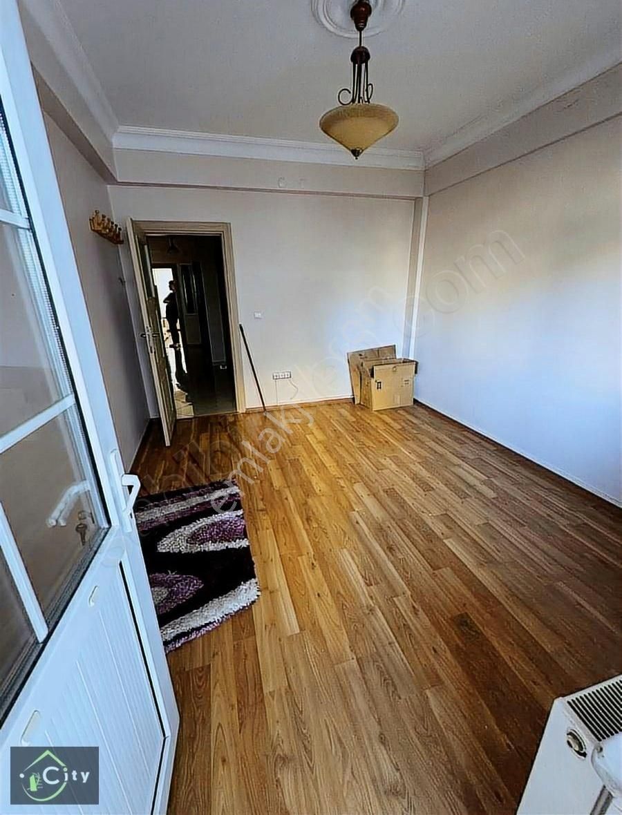 Acil Satılık Çapa Şehrimini Merkezde Yeni Bina (160) Mt - Görsel 9