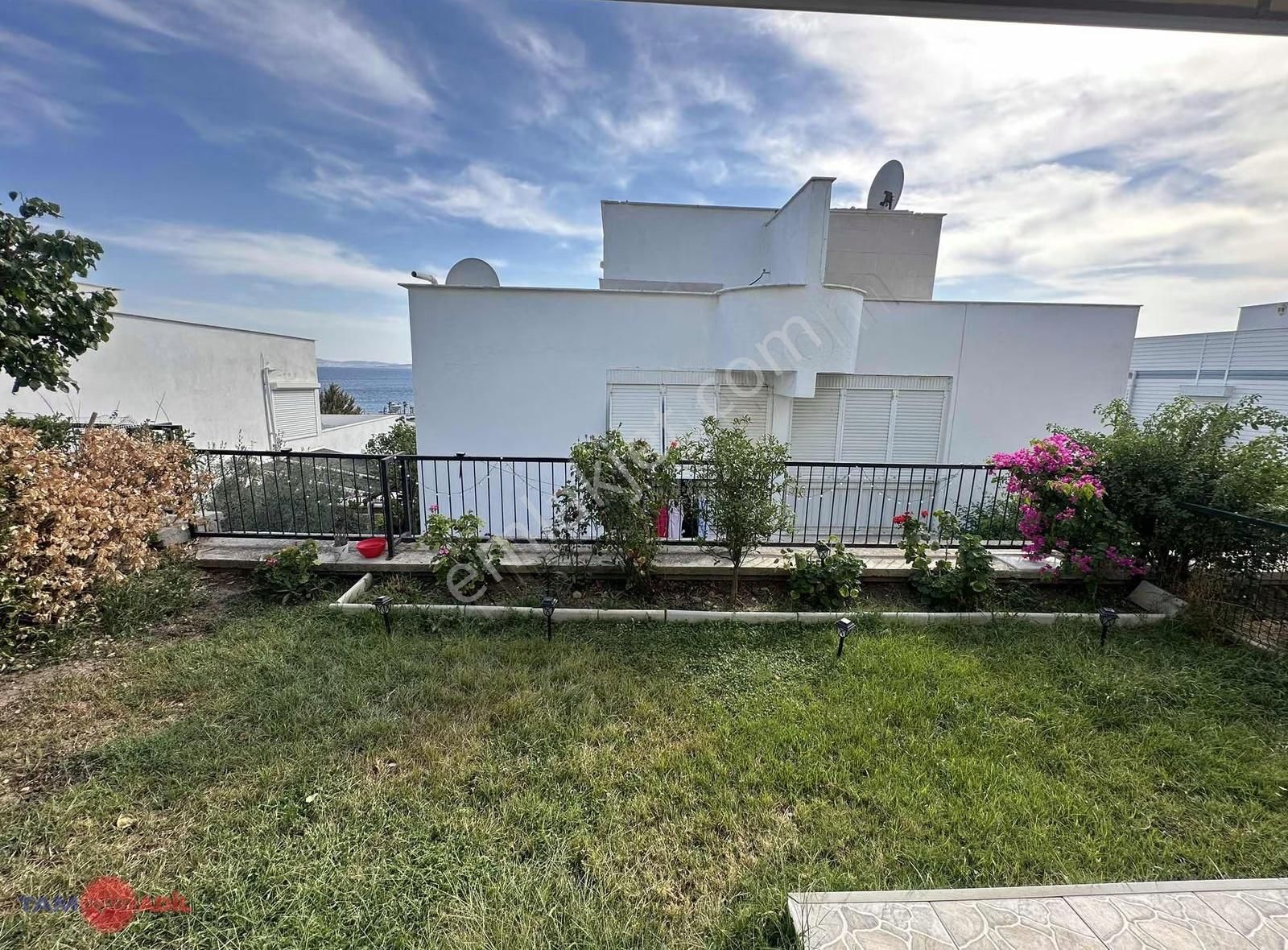 Çandarlı Alkoru Sitesi Deniz Manzaralı Villa - Görsel 17