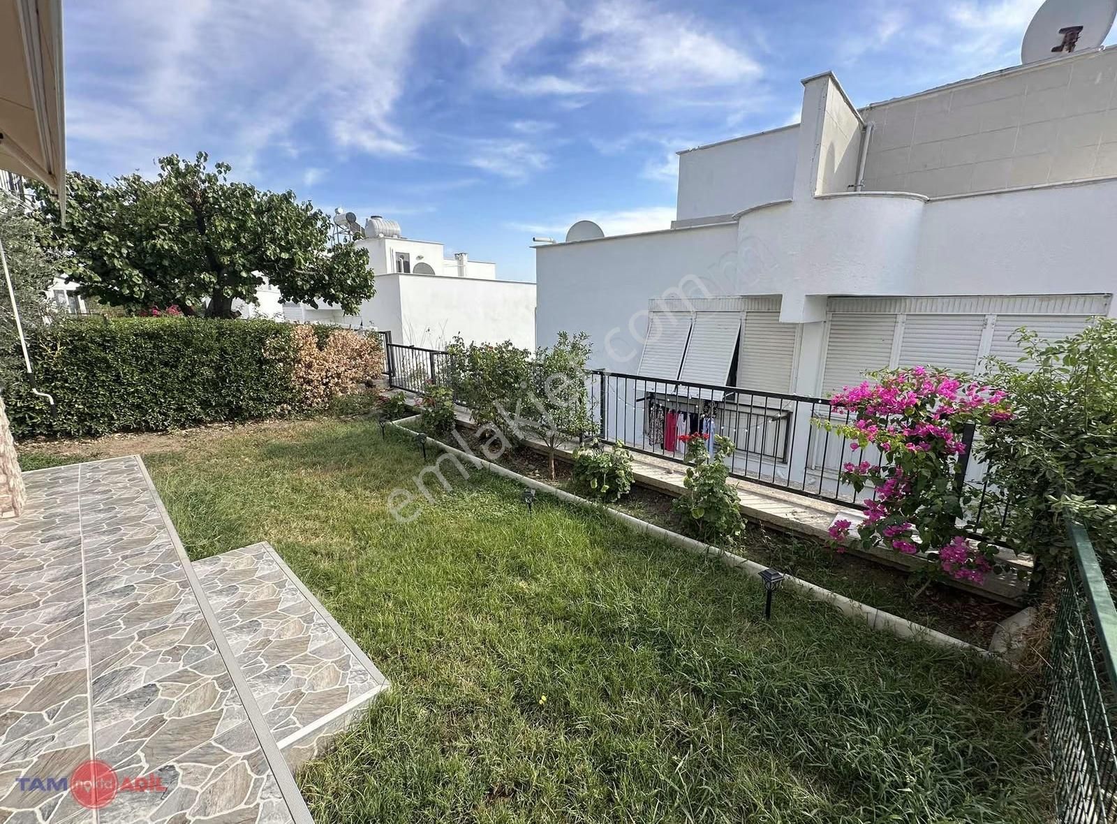 Çandarlı Alkoru Sitesi Deniz Manzaralı Villa - Görsel 9