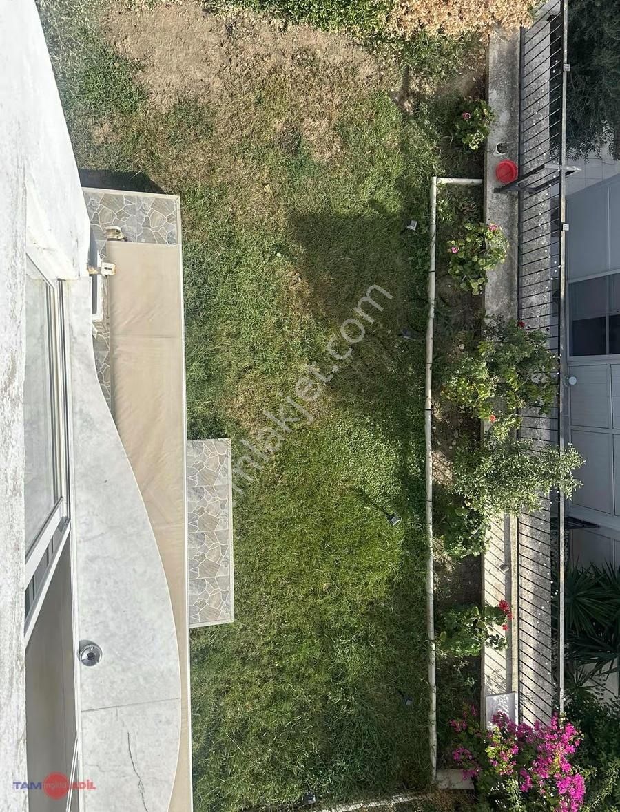 Çandarlı Alkoru Sitesi Deniz Manzaralı Villa - Görsel 32