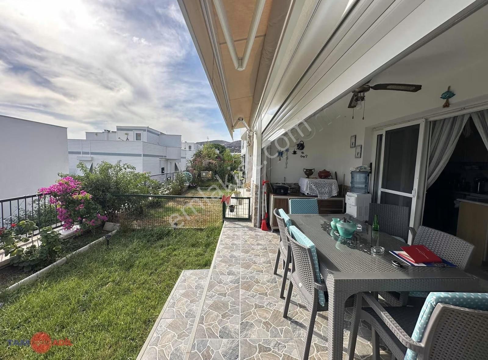 Çandarlı Alkoru Sitesi Deniz Manzaralı Villa - Görsel 18