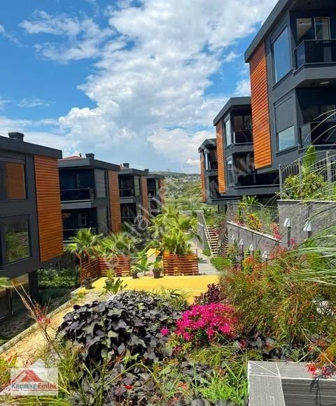 Fırsat!!! Evrendeki De Satılık Triplex - Görsel 11