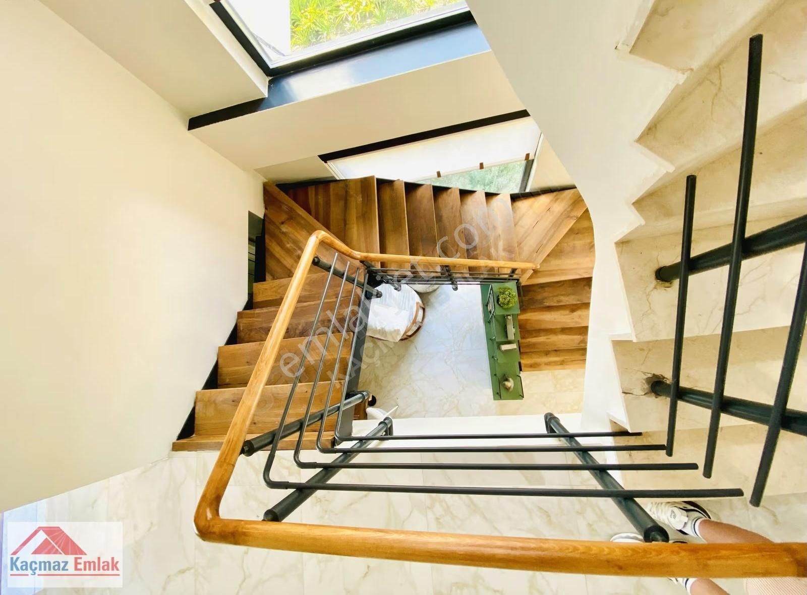 Fırsat!!! Evrendeki De Satılık Triplex - Görsel 4