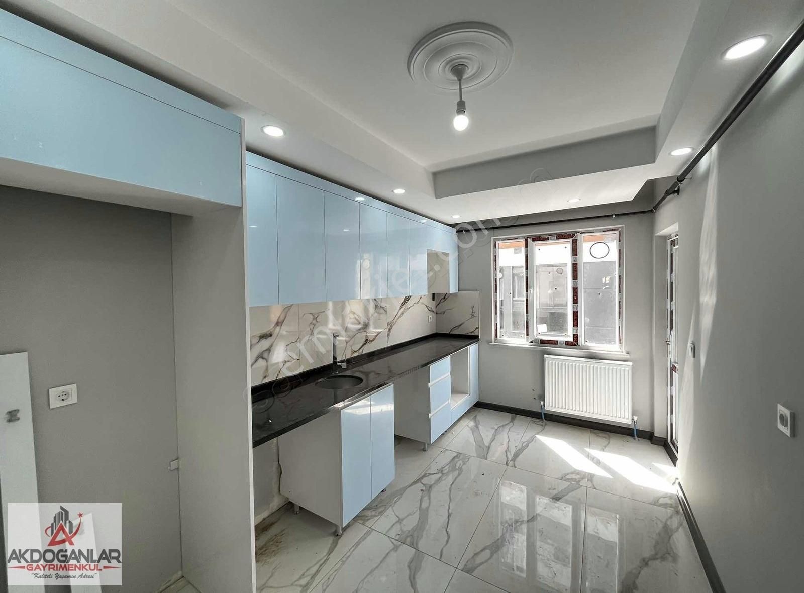 Akdoğanlardan İstasyon Tepe Mevkii Satılık Ön Cephe Sıfır 2+1 - Görsel 22