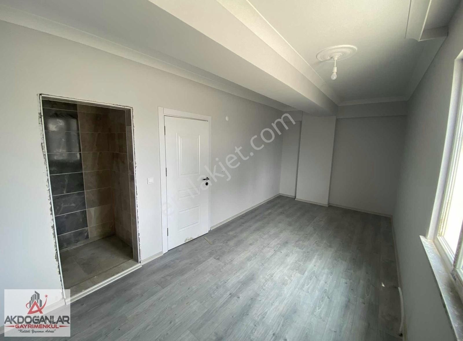 Akdoğanlardan İstasyonda Site İçinde Arakat İskanlı Satılık 3+1 - Görsel 4