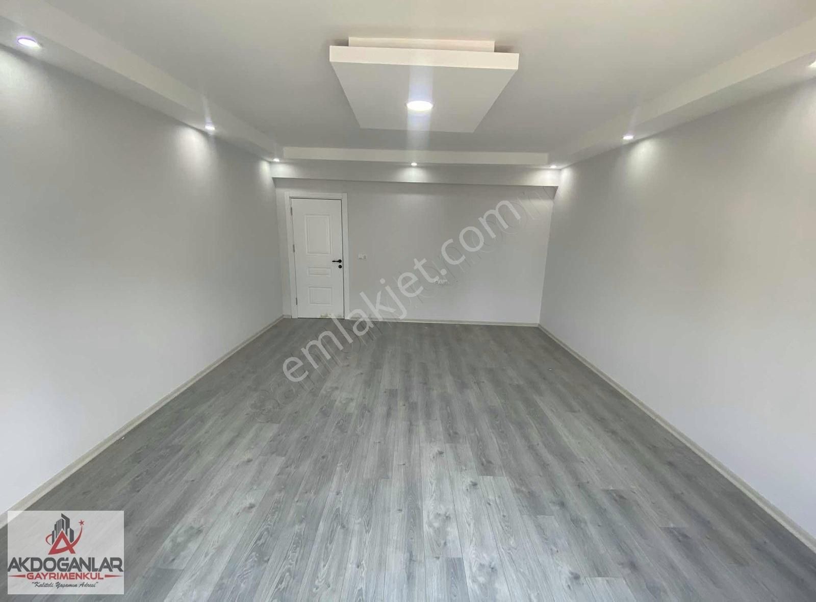 Akdoğanlardan İstasyonda Site İçinde Arakat İskanlı Satılık 3+1 - Görsel 2