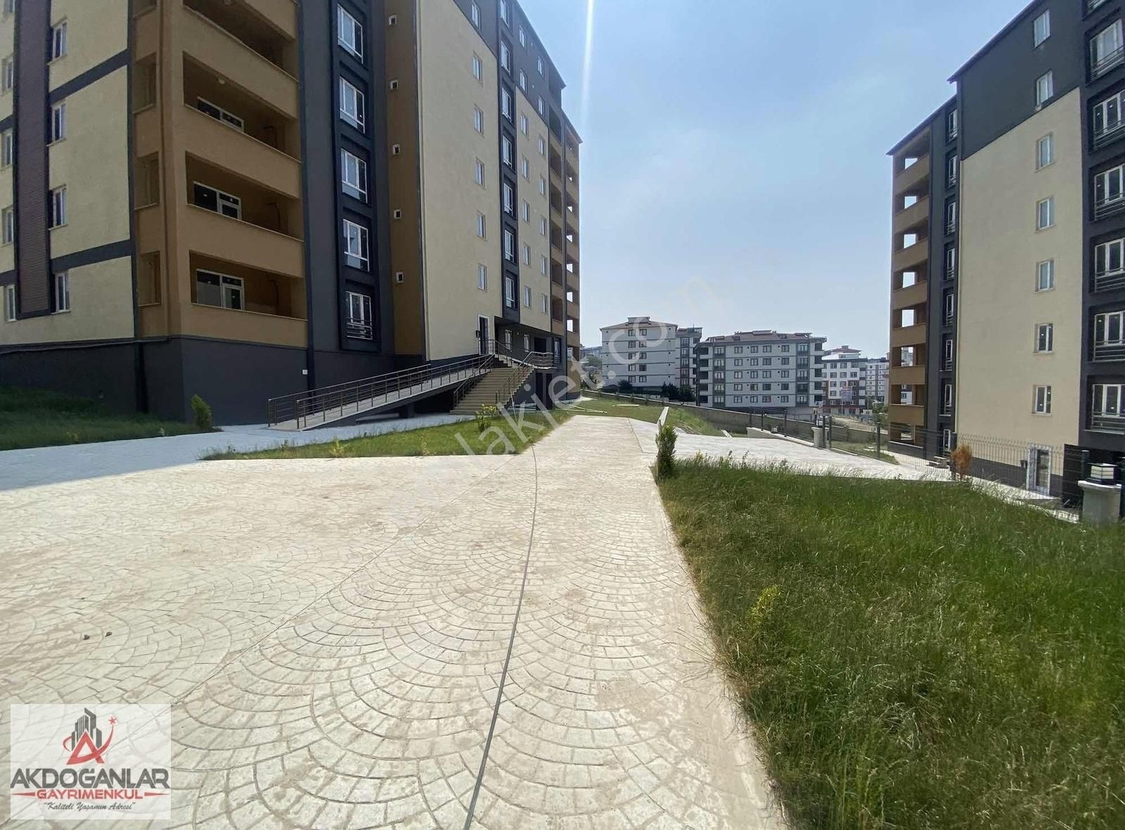 Akdoğanlardan İstasyonda Site İçinde Arakat İskanlı Satılık 3+1 - Görsel 6