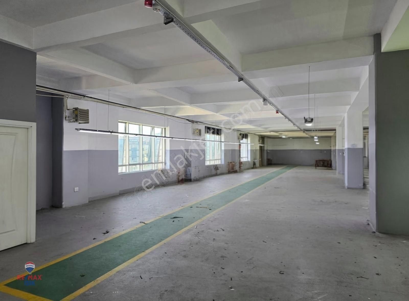 2200m2 Prestijli Nitelikli Çok Amaçlı Yanyola Yakın İşyeri - Görsel 7