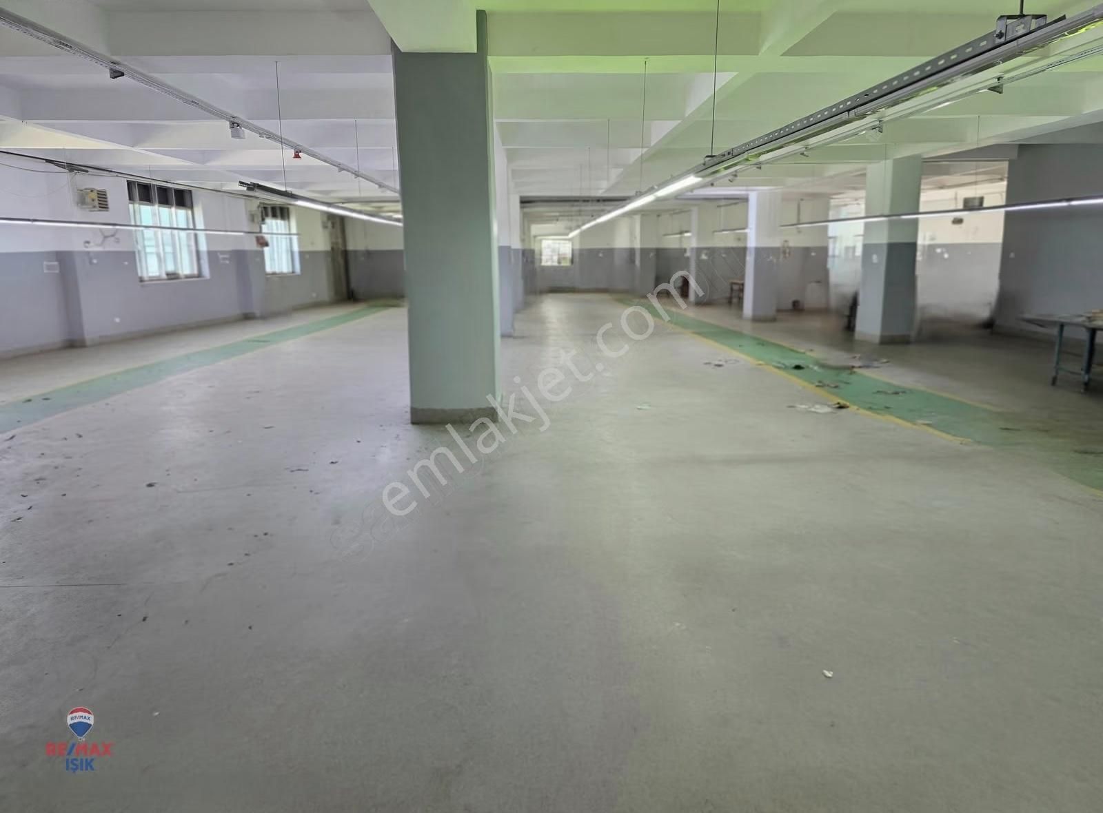 2200m2 Prestijli Nitelikli Çok Amaçlı Yanyola Yakın İşyeri - Görsel 12